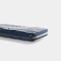 مملوكة مسبقًا محفظة شانيل رييشو جلد براءات أزرق