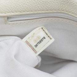 Pre Owned Chanel White Medium Crochet Calfskin 19 Flap