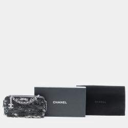 مملوكة مسبقًا Chanel Black CC Calfskin and Sequin Double Zip Wallet on Chain