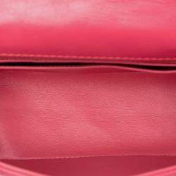 مملوكة مسبقًا حقيبة شانية رفرف مفردة 2.55 إصدار جديد 224 من الجلد البقري الوردي ماتالاسيه