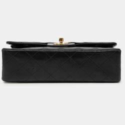 مملوكة مسبقًا حقيبة شانيّل ذات غطاء مزدوج جلد ناعم كلاسيكي سوداء صغيرة