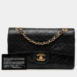 مملوكة مسبقًا حقيبة شانيّل ذات غطاء مزدوج جلد ناعم كلاسيكي سوداء صغيرة