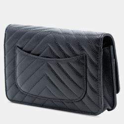 Pre Owned Chanel Black CC Chevron Caviar Wallet On Chain