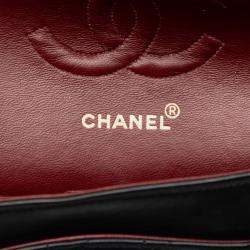 Pre Owned Chanel Black Medium Classic Lambskin Double Flap