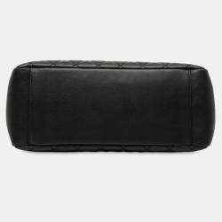 مملوكة مسبقًا حقيبة تسوق شانيل جراند كافيار سوداء