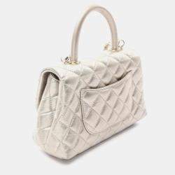 مملوكة مسبقًا حقيبة جلد شانيل كوكو ماتلاسي ذات غطاء بمقبض فضي