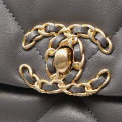 Pre Owned Chanel 19 Gray Lambskin Leather Shoulder Bag