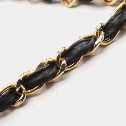 Pre Owned حقيبة كتف شانيل ماتلاس كبيرة علامة كوكو من جلد الحمل أسود