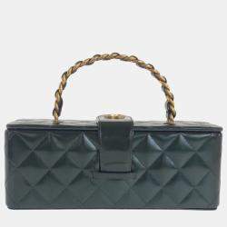 مملوكة مسبقًا Chanel Vintage Matelasse Dark Green Metallic Enamel Handbag Vanity Bag