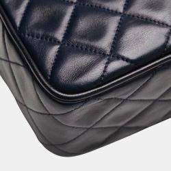 مملوكة مسبقًا حقيبة شانيل ماتلاس كو كو مارك سلسلة شرابة كتف جلد أحمر بحري