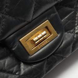 مملوكة مسبقًا Chanel 2.55 Matelasse Maxi Double Flap Shoulder Bag In Calfskin Leather Black