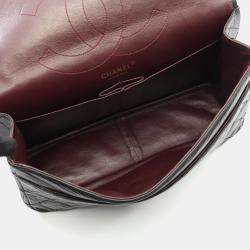 مملوكة مسبقًا Chanel 2.55 Matelasse Maxi Double Flap Shoulder Bag In Calfskin Leather Black