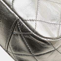 مملوكة مسبقًا حقيبة كتف سلسلة شانيل ماتلاسيه قفل مارك كوكو جلد خروف فضي