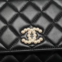 Pre Owned Chanel CC Pearl Black Quilted Leather Wallet On Chain