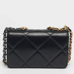 مملوكة مسبقًا Chanel 19 Black Quilted Leather Wallet On Chain