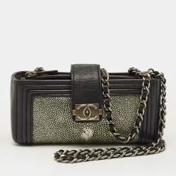 Pre Owned Chanel Boy O-Phone Holder Black/Metallic Stingray and Leather Chain Pouch