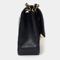 مملوكة مسبقًا Chanel 2021 Black Caviar Leather Medium Flap Bag