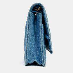 Pre Owned Chanel 2022 Blue Denim Wallet On Chain