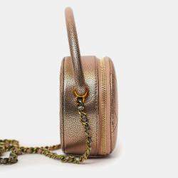 مملوكة مسبقًا Chanel 2019 Brown Metallic Quilted Caviar Egyptian Amulet Top Handle Camera Case