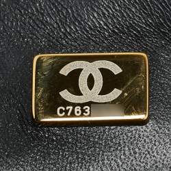 Pre Owned حقيبة شانيل سوداء جلد مبطن مستطيلة بمقبض علوي حجم متوسط