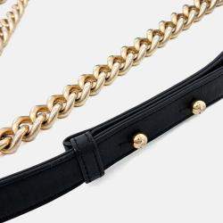 مملوكة مسبقًا Chanel Black Leather Boy Bag Medium