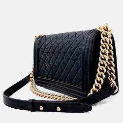 مملوكة مسبقًا Chanel Black Leather Boy Bag Medium