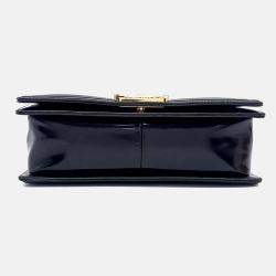 مملوكة مسبقًا Chanel Black Leather Boy Bag Medium