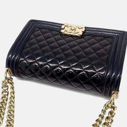 مملوكة مسبقًا Chanel Black Leather Boy Bag Medium