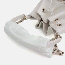 Pre Owned Chanel White Leather Caviar Business Affinity Mini Chain Bucket Crossbody Bag