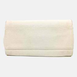 Pre Owned حقيبة يد وكتف شانيل كبير كريم قماش Deauville