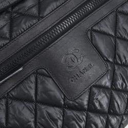 مملوكة مسبقًا حقيبة يد شانيل "كوكون كوكون" بولينغ نايلون أسود 