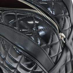 مملوكة مسبقًا حقيبة دفل شانيل جلد براء لامع سوداء