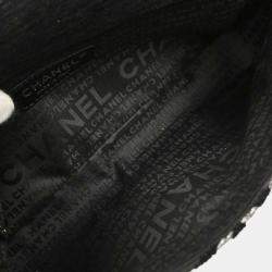 Pre Owned Chanel Black Canvas Chain Print Handbag