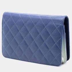 Pre Owned Chanel Blue Ombre Lambskin Degrade Wallet On Chain