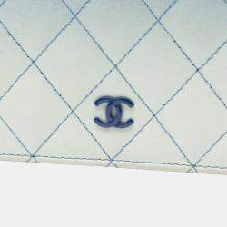 Pre Owned Chanel Blue Ombre Lambskin Degrade Wallet On Chain