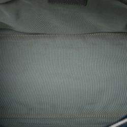 مملوكة مسبقًا حقيبة بولينغ شانيل زرقاء مكسرة جلد عجل مبطن بخياطة فائقة