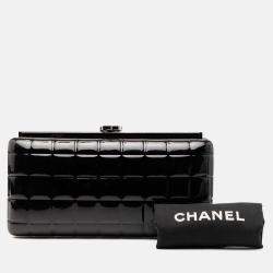Pre Owned Chanel Black CC Chocolate Bar Patent Frame Clutch