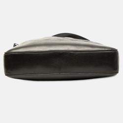 Pre Owned Chanel Black Quilted Caviar Chain Tote