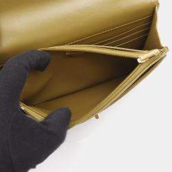 مملوكة مسبقًا حقيبة كتف شانيل ماتيلاسي جلد الخروف وخشب كاكي