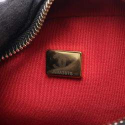 Pre Owned Chanel Matelasse Shoulder Bag In Lambskin Leather Black