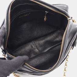 مملوكة مسبقًا حقيبة كتف شانيل مادوموازيل كوكو مارك جلد الضأن لون أسود