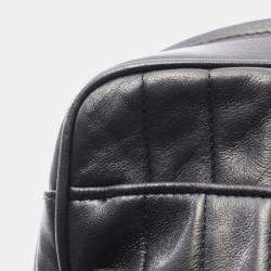 مملوكة مسبقًا حقيبة كتف شانيل مادوموازيل كوكو مارك جلد الضأن لون أسود