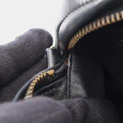 مملوكة مسبقًا حقيبة كتف شانيل مادوموازيل كوكو مارك جلد الضأن لون أسود