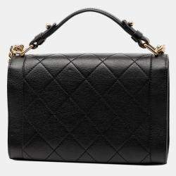 مملوكة مسبقًا حقيبة شانيل كليك كبسة الغلاف شعار جلد العجل محبب مبطنة سوداء صغيرة