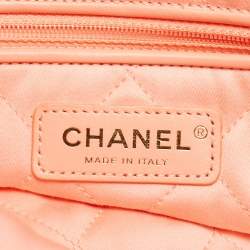 مملوكة مسبقًا حقيبة شانيل 22 جلد رصاصي ميتاليك صغيرة 