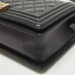مملوكة مسبقًا Chanel Boy Medium Black Quilted Caviar Leather Flap Bag