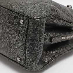 مملوكة مسبقًا حقيبة يد شانيل رمادية ناعمة جلد كافيار سي سي تايملس