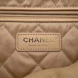 Pre Owned Chanel Chanel22 White Calf Leather Size Small