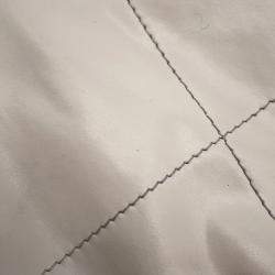 Pre Owned Chanel Chanel22 White Calf Leather Size Small