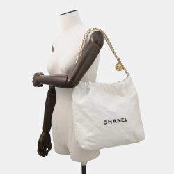 Pre Owned Chanel Chanel22 White Calf Leather Size Small